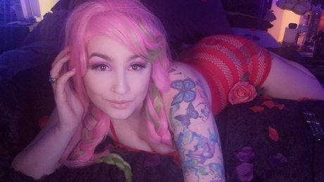 Nacktes geleaktes OnlyFans-Foto von Morgan Mclovinn