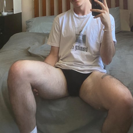 Nacktes geleaktes OnlyFans-Foto von Decy