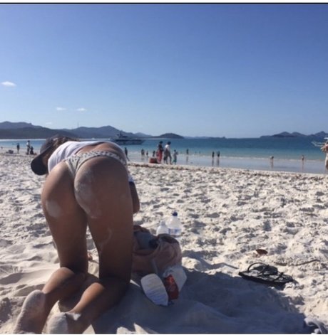 Nacktes geleaktes OnlyFans-Foto von Zo