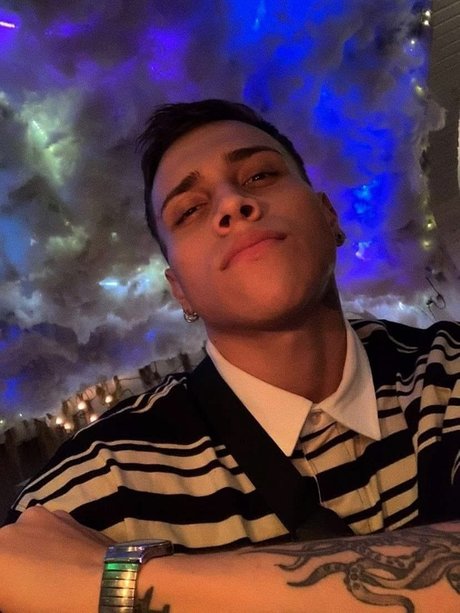 Nacktes geleaktes OnlyFans-Foto von Imanol Tabares