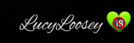 Nacktes geleaktes OnlyFans-Foto von Lucy Loosey