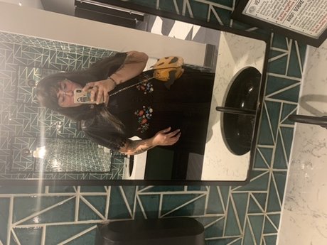 Nacktes geleaktes OnlyFans-Foto von Black Ivy