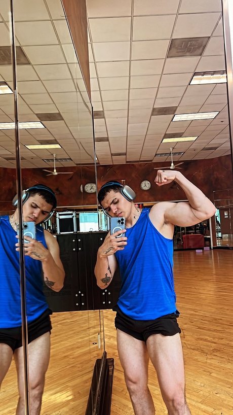 Nacktes geleaktes OnlyFans-Foto von Elias Portillo