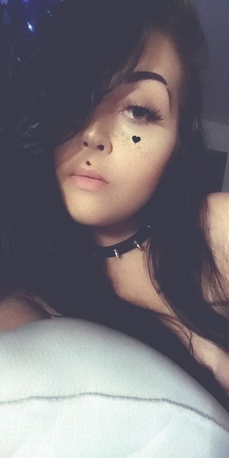 Nacktes geleaktes OnlyFans-Foto von Eve