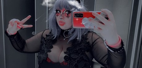 Nacktes geleaktes OnlyFans-Foto von Voxie