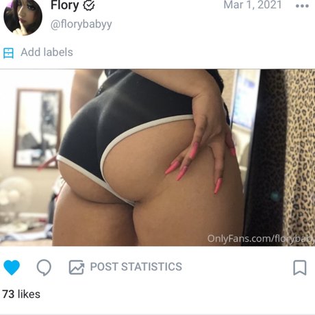 Nacktes geleaktes OnlyFans-Foto von Flory