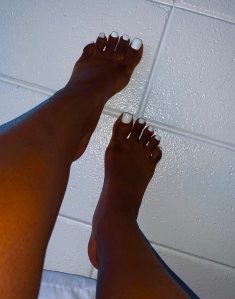 Nacktes geleaktes OnlyFans-Foto von Mrskoncieteddd