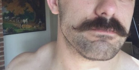 Nacktes geleaktes OnlyFans-Foto von Brandy Ampamp Mr Moustach