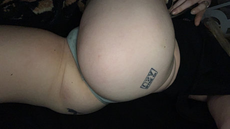 Nacktes geleaktes OnlyFans-Foto von Jenna Kiezer