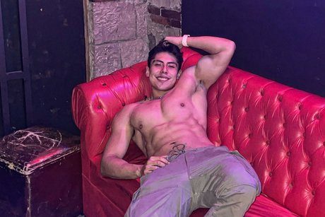 Nacktes geleaktes OnlyFans-Foto von Alfredo Montao
