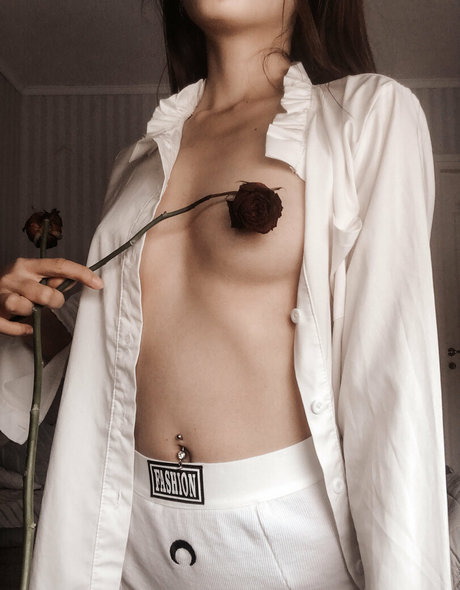 Nacktes geleaktes OnlyFans-Foto von Muminwannaplayed