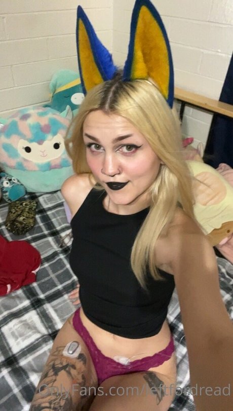 Nacktes geleaktes OnlyFans-Foto von Leftfordread