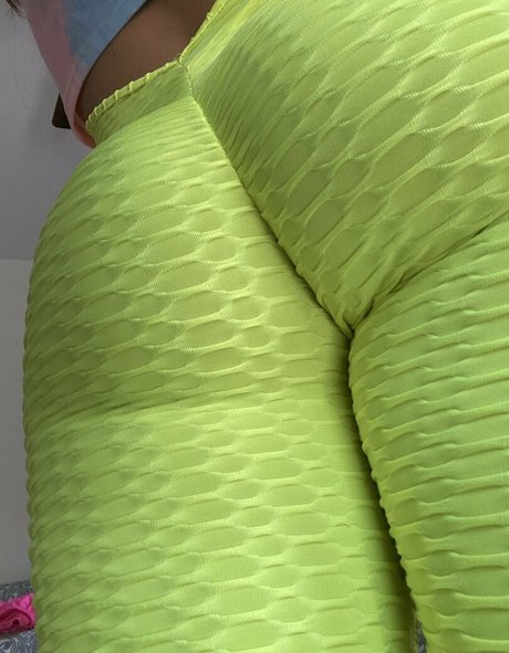 Nacktes geleaktes OnlyFans-Foto von Withlovesaraxo