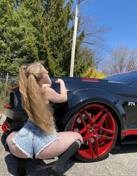 Nacktes geleaktes OnlyFans-Foto von Alannaskyye