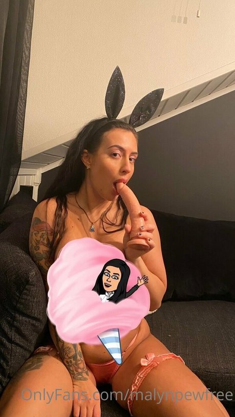 Nacktes geleaktes OnlyFans-Foto von Malynpewfree