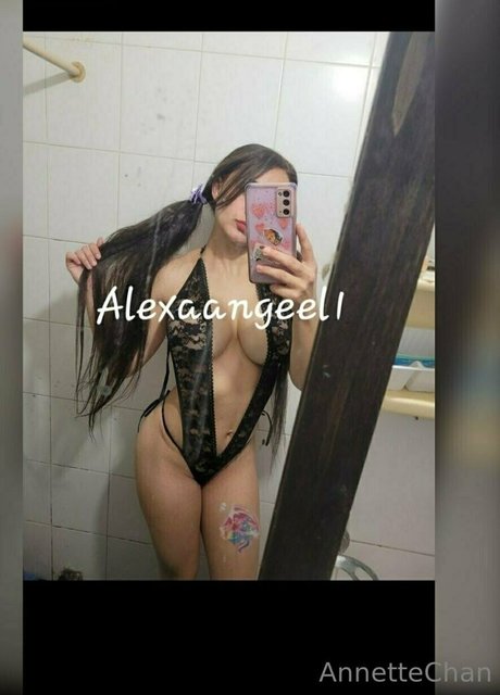 Nacktes geleaktes OnlyFans-Foto von Annettechan