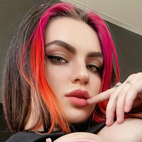 Nacktes geleaktes OnlyFans-Foto von Dragongirlcosplay