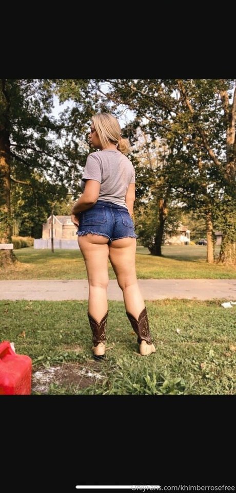 Nacktes geleaktes OnlyFans-Foto von Khimberrosefree