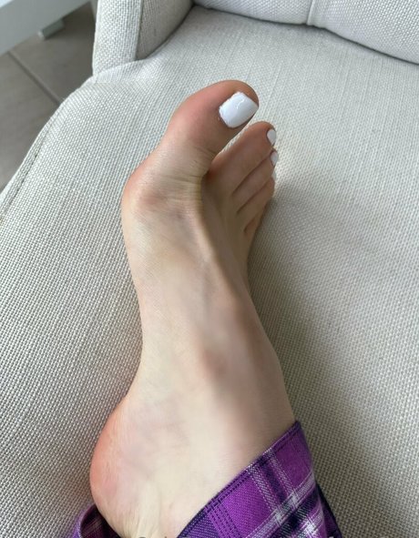 Cutefeetyfeet
