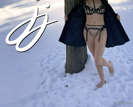 Nacktes geleaktes OnlyFans-Foto von Jjfeelingfree