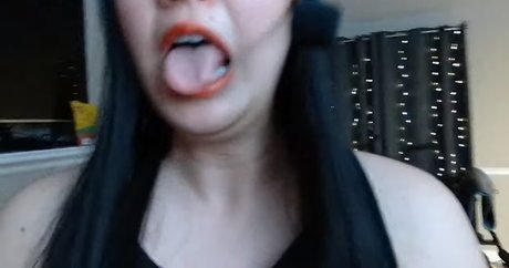 Nacktes geleaktes OnlyFans-Foto von Xraygirl