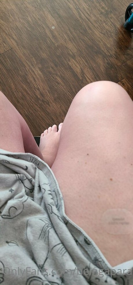 Nacktes geleaktes OnlyFans-Foto von Beingapara
