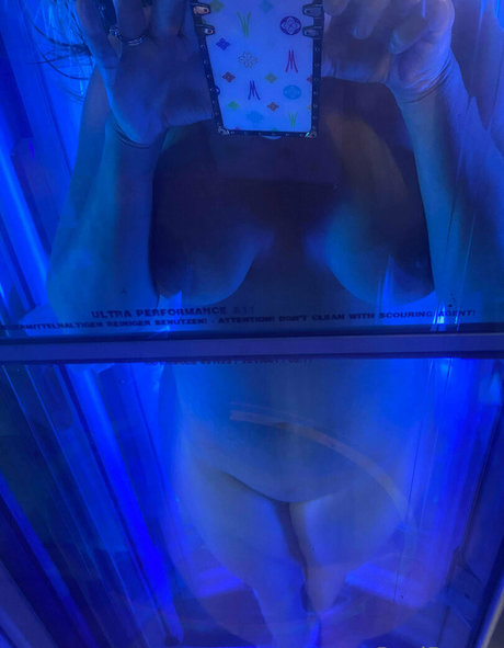 Nacktes geleaktes OnlyFans-Foto von Roxirenay