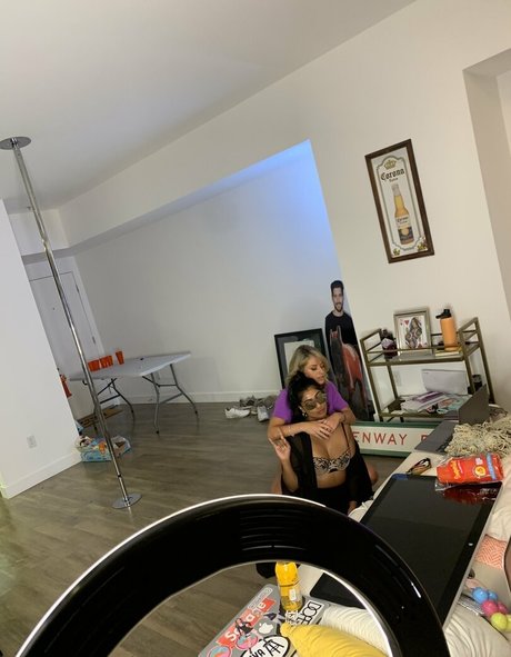 Reddotbitch
