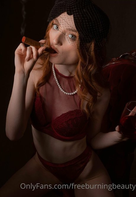 Nacktes geleaktes OnlyFans-Foto von Freeburningbeauty