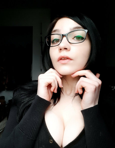 Nacktes geleaktes OnlyFans-Foto von Estherlynnriefree
