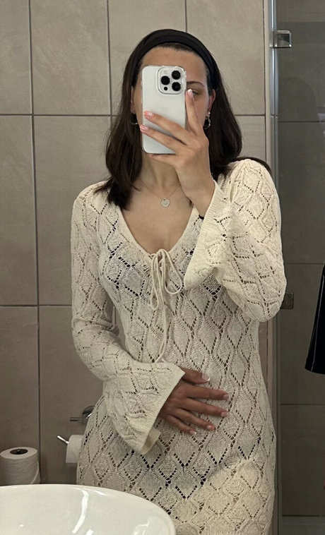 Nacktes geleaktes OnlyFans-Foto von Inafross