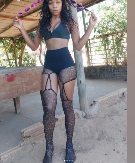 Nacktes geleaktes OnlyFans-Foto von Vanessa Maite