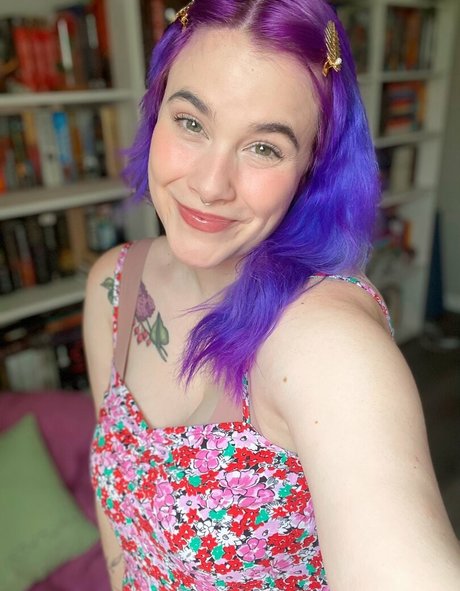 Nacktes geleaktes OnlyFans-Foto von Megmage