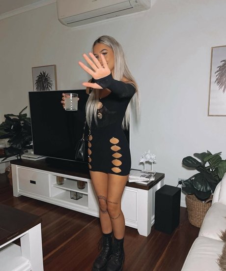 Nacktes geleaktes OnlyFans-Foto von Dakota Kirkby