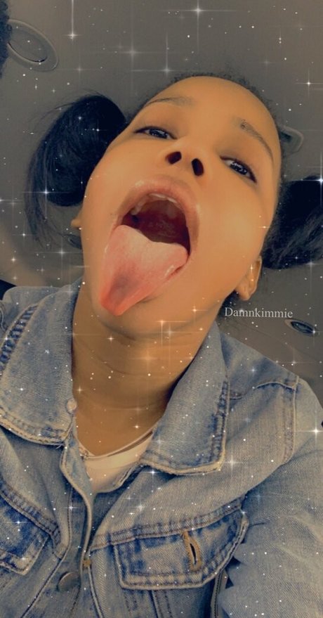 Nacktes geleaktes OnlyFans-Foto von Damnkimmie