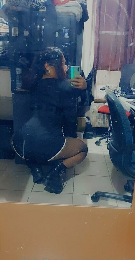 Nacktes geleaktes OnlyFans-Foto von Sugarts