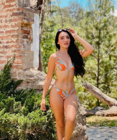Nacktes geleaktes OnlyFans-Foto von Elaine Haro