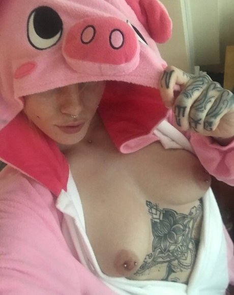 Nacktes geleaktes OnlyFans-Foto von Itsbeadux