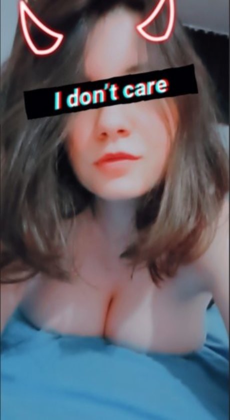 Nacktes geleaktes OnlyFans-Foto von Abeia Mel