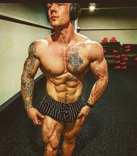 Nacktes geleaktes OnlyFans-Foto von Kens Fantasy 
