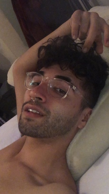 Nacktes geleaktes OnlyFans-Foto von David