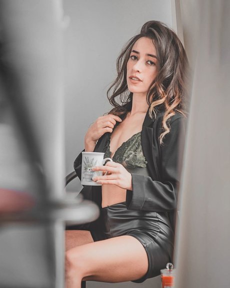 Nacktes geleaktes OnlyFans-Foto von Eva Lujan