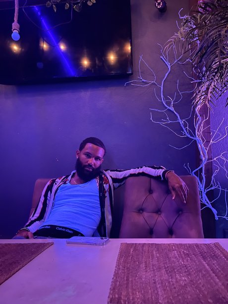 Nacktes geleaktes OnlyFans-Foto von Cthegod