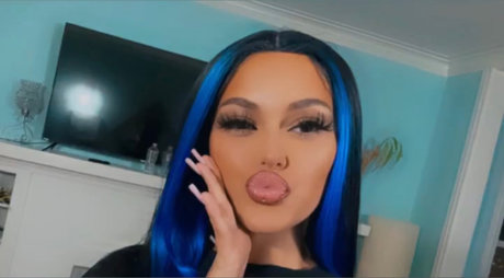 Nacktes geleaktes OnlyFans-Foto von E