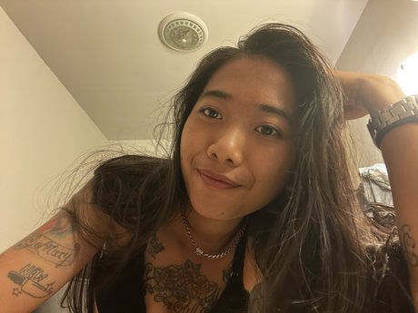Nacktes geleaktes OnlyFans-Foto von Myrtle