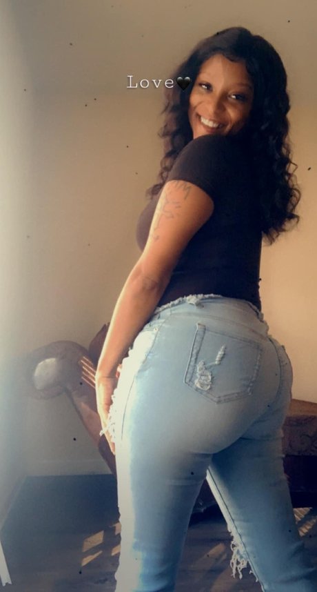 Nacktes geleaktes OnlyFans-Foto von Freaky B