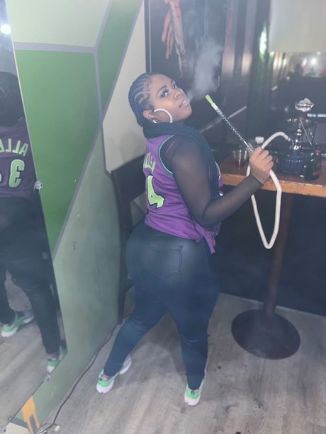 Nacktes geleaktes OnlyFans-Foto von Plane Angel Jane