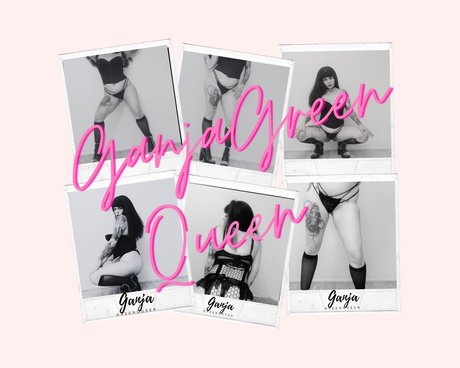 Nacktes geleaktes OnlyFans-Foto von Ganja Green Queen