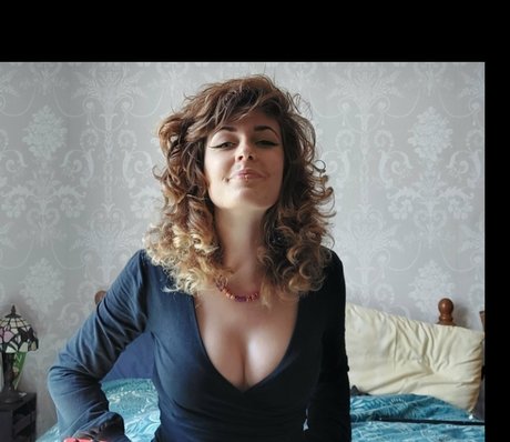 Nacktes geleaktes OnlyFans-Foto von Gamergirl
