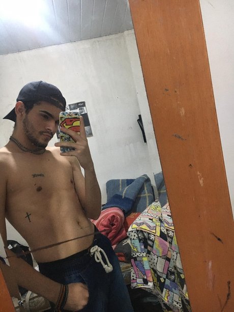 Nacktes geleaktes OnlyFans-Foto von Gabriel